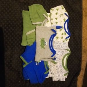 🐸💕Luoable Friends Longsleeve 18 M Bodysuits